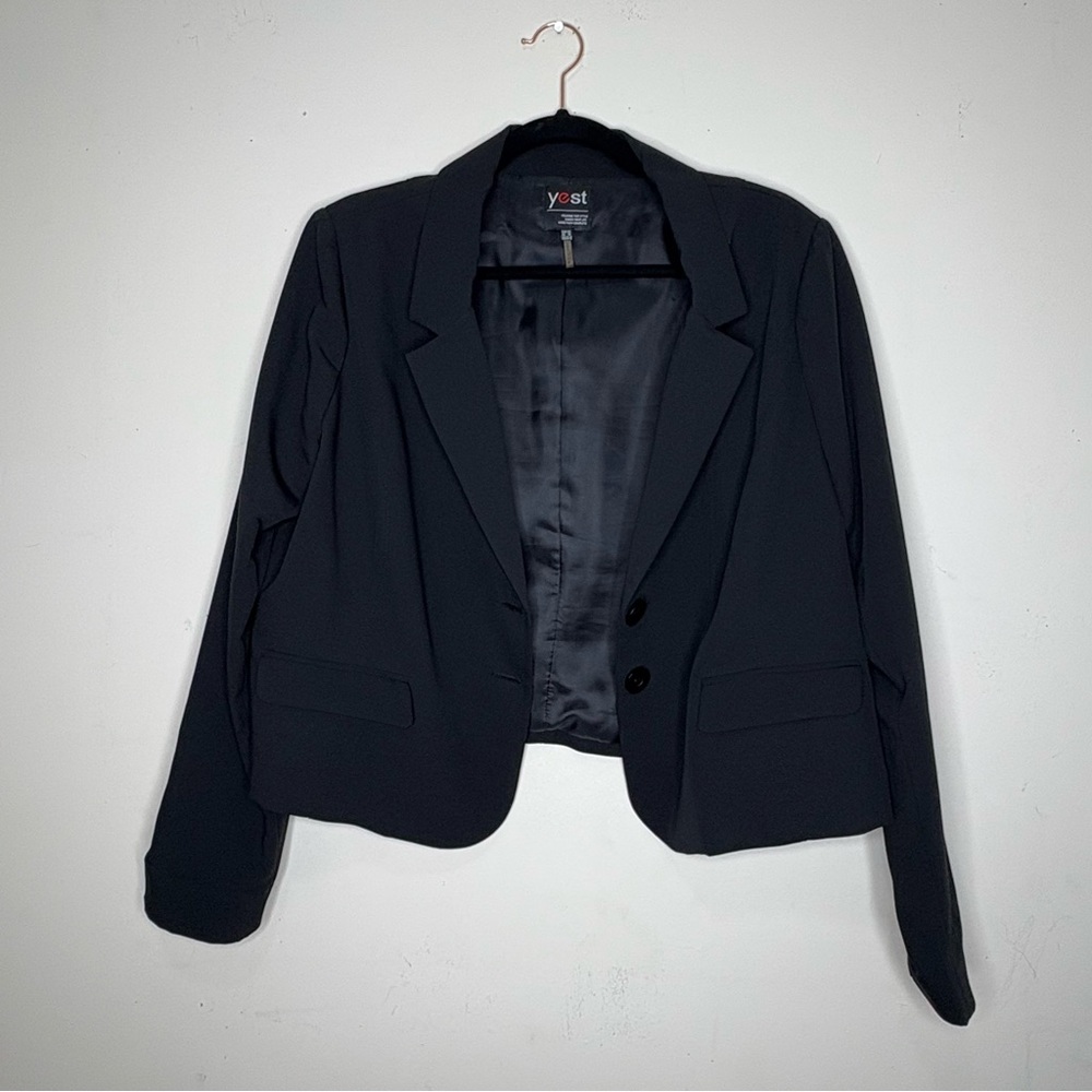 NWOT Yest Black Blazer size 14